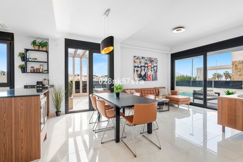 Villa i Cabo Roig, Alicante, Cabo Roig - € 599.000 | Ref: CSPX-34577 - foto 10