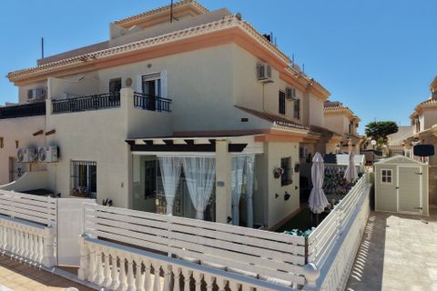 Villa i Playa Flamenca, Alicante, Playa Flamenca - € 249.000 | Ref: R-21060 - foto 1