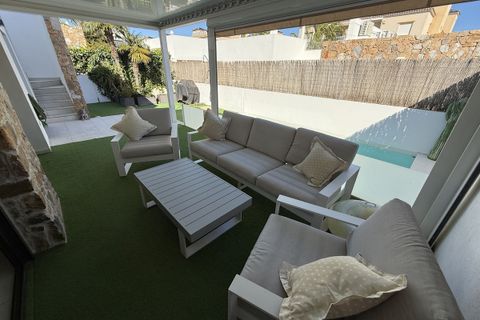 Villa a Cabo Roig, Alicante, Cabo Roig - € 359.000 | Ref: CSPX-38303 - foto 2