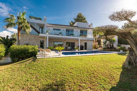 Villa a Santa Ponsa, Mallorca, Santa Ponsa - € 4.250.000 | Ref: FALC-Nep-63269 - foto 2