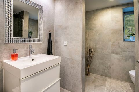 Villa a Santa Ponsa, Mallorca, Santa Ponsa - € 4.250.000 | Ref: FALC-Nep-63269 - foto 20
