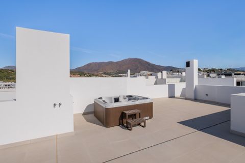 Penthouse i Estepona, Malaga, Estepona - € 755 000 | Ref: PKS248 - foto 28