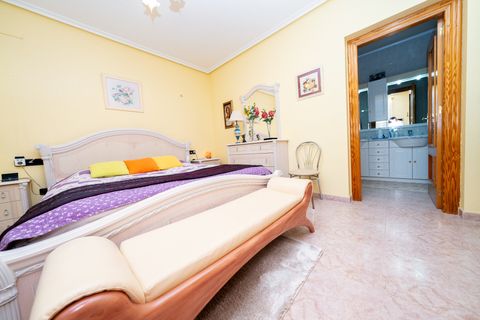 Villa i Playa Flamenca, Alicante, Playa Flamenca - € 555.000 | Ref: 13515 - foto 14