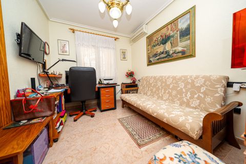 Villa i Playa Flamenca, Alicante, Playa Flamenca - € 555.000 | Ref: 13515 - foto 16