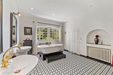 Villa a Biot, Alpes-Maritimes, Biot - € 3.200.000 | Ref: HH-16121887 - foto 16