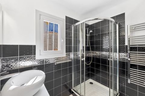 Villa a Marseille, Bouches-du-Rhone, Marseille - € 1.260.000 | Ref: HH-16120485 - foto 15