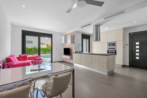 Villa i Ciudad Quesada, Alicante, Ciudad Quesada - € 359.000 | Ref: 200-4686 - foto 9
