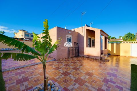 Byhus i Torrevieja, Alicante, Torrevieja - € 236.500 | Ref: AC-48748 - foto 9
