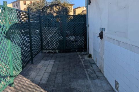 Lejlighed i Florence, Florence, Florence - € 295.000 | Ref: 012 - APPARTAMENTO CON CAMINO - foto 4