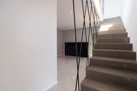 Villa i Valadares, Porto, Valadares - € 1.050.000 | Ref: GC1477 - foto 24