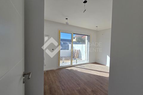 Villa i Seixal, Setubal, Seixal - € 595.000 | Ref: 386 - foto 8