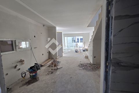 Villa i Seixal, Setubal, Seixal - € 440.000 | Ref: 385 - foto 16