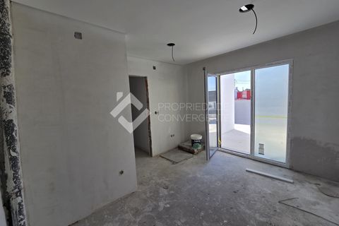 Villa i Seixal, Setubal, Seixal - € 440.000 | Ref: 385 - foto 24