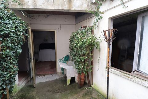 Villa a Montevarchi, Arezzo, Montevarchi - € 128.000 | Ref: 7739 - foto 28
