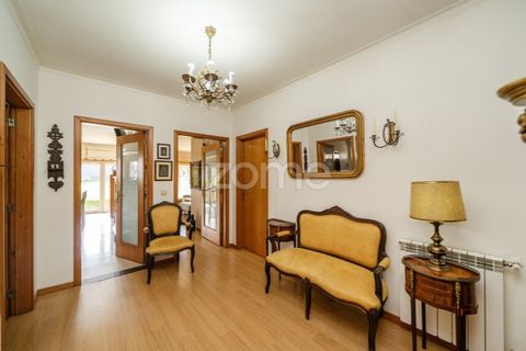 Villa i Guimaraes, Braga, Guimaraes - € 429.900 | Ref: ZMPT586979 - foto 9