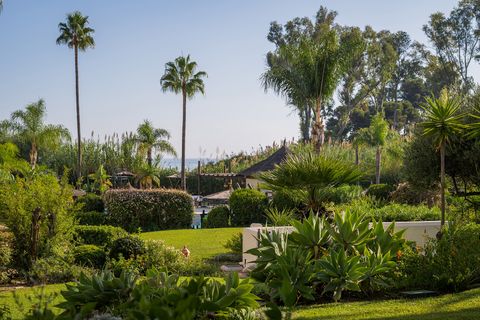 Leilighet i Estepona, Malaga, Estepona - € 1 995 000 | Ref: BLXC-1689 - foto 2