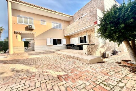 Villa i Torrevieja, Alicante, Torrevieja - € 1.155.000 | Ref: SG-205/12679 - foto 3