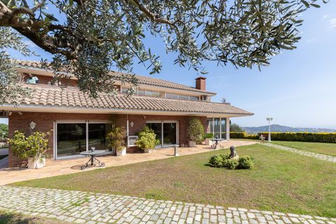Villa a Argentona, Barcelona, Argentona - € 3.950/mes | Ref: KBMN542 - foto 2