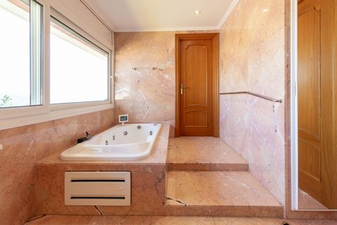Villa a Argentona, Barcelona, Argentona - € 3.950/mes | Ref: KBMN542 - foto 23