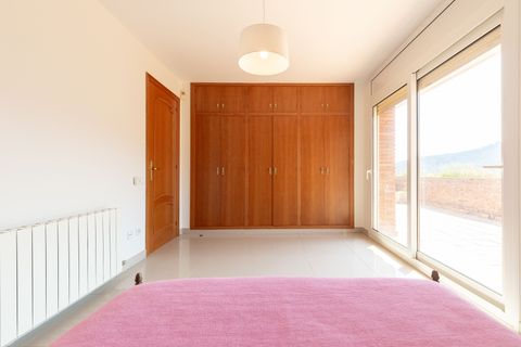 Villa a Argentona, Barcelona, Argentona - € 3.950/mes | Ref: KBMN542 - foto 30