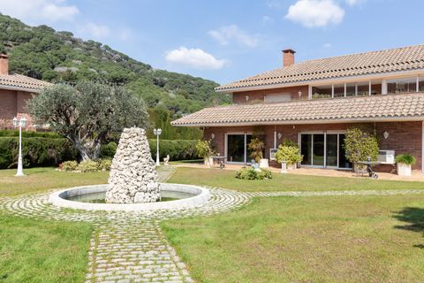 Villa a Argentona, Barcelona, Argentona - € 3.950/mes | Ref: KBMN542 - foto 44