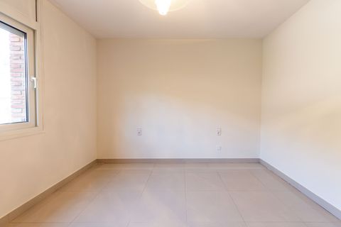 Villa a Argentona, Barcelona, Argentona - € 3.950/mes | Ref: KBMN542 - foto 45