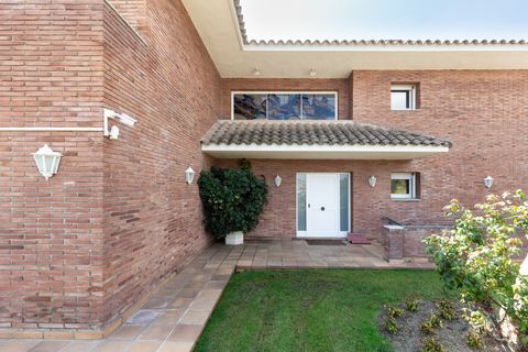 Villa a Argentona, Barcelona, Argentona - € 3.950/mes | Ref: KBMN542 - foto 47