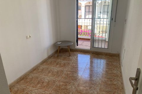 Stadthaus in Punta Prima, Alicante, Punta Prima - € 189.950 | Ref: V-77210 - Foto 16
