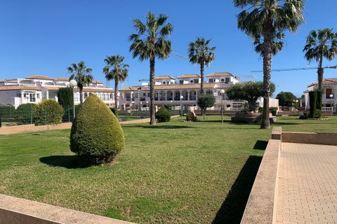 Stadthaus in Punta Prima, Alicante, Punta Prima - € 189.950 | Ref: V-77210 - Foto 24