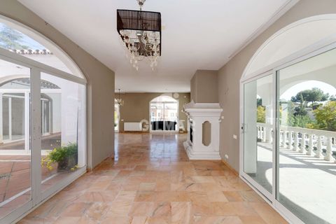 Villa i Benahavis, Malaga, Benahavis - € 1.700.000 | Ref: 220967 - foto 9
