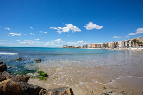 Villa a Torrevieja, Alicante, Torrevieja - € 239.900 | Ref: 21-S704_776/8919 - foto 25