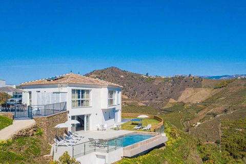 Villa in Nerja, Malaga, Nerja - € 3,000/month | Ref: DH3054_d1 - photo 3