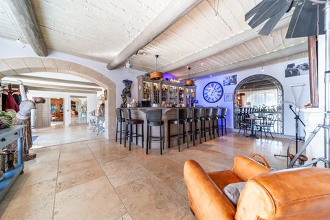 Villa a Robion, Vaucluse, Robion - € 1.980.000 | Ref: HH-16121746 - foto 14