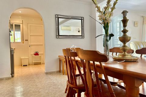 Villa a Torrevieja, Alicante, Torrevieja - € 1.750/mes | Ref: CHA0248 - foto 7