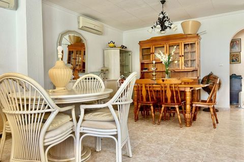 Villa a Torrevieja, Alicante, Torrevieja - € 1.750/mes | Ref: CHA0248 - foto 8