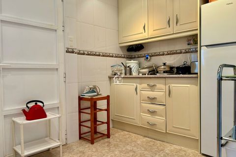 Villa a Torrevieja, Alicante, Torrevieja - € 1.750/mes | Ref: CHA0248 - foto 10