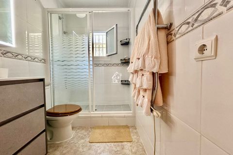 Villa a Torrevieja, Alicante, Torrevieja - € 1.750/mes | Ref: CHA0248 - foto 20