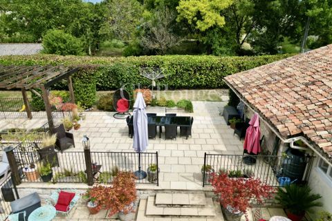 Villa a Duras, Lot-et-Garonne, Duras - € 609.500 | Ref: CPC010 - foto 30