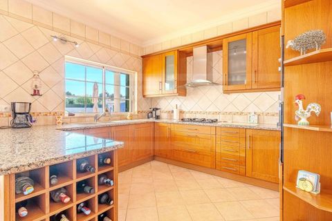Villa i Guia, Faro, Guia - € 920.000 | Ref: STC2642 - foto 5