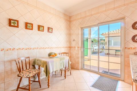 Villa i Guia, Faro, Guia - € 920.000 | Ref: STC2642 - foto 8