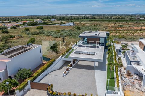 Villa i Albufeira, Faro, Albufeira - € 3.750.000 | Ref: KP1146 - foto 9