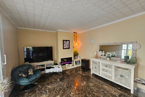 Villa i Benidorm, Alicante, Benidorm - € 509.000 | Ref: EB15239 - foto 13