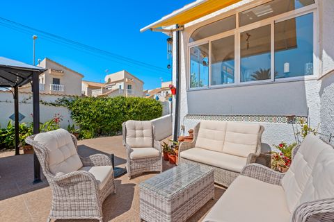 Villa i Ciudad Quesada, Alicante, Ciudad Quesada - € 495.000 | Ref: 200-4689 - foto 24