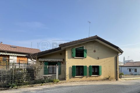 Villa a Brogliano, Vicenza, Brogliano - € 110.000 | Ref: AF123 - foto 2