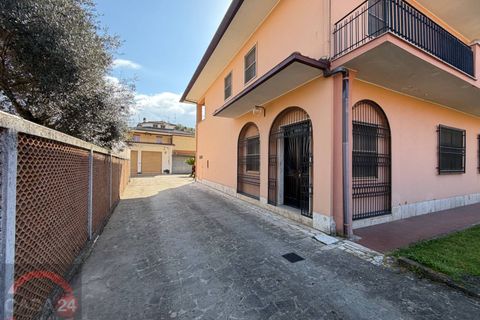 Villa a Latina, Latina, Latina - € 495.000 | Ref: 3156 - foto 4