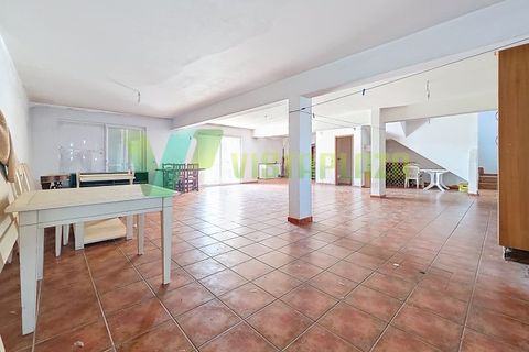 Villa i Estombar, Faro, Estombar - € 700.000 | Ref: VIV-7250 - foto 31