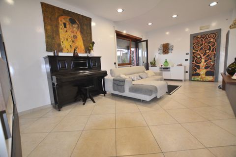 Lejlighed i Rome, Rome, Rome - € 255.000 | Ref: ELI43 - foto 1