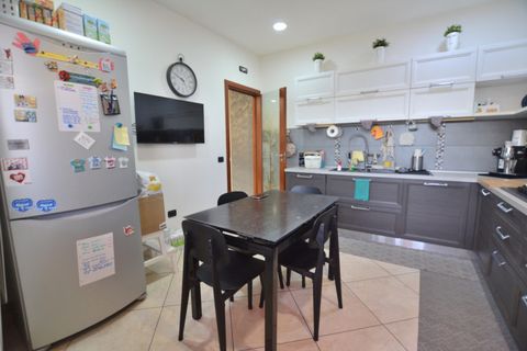 Lejlighed i Rome, Rome, Rome - € 255.000 | Ref: ELI43 - foto 12