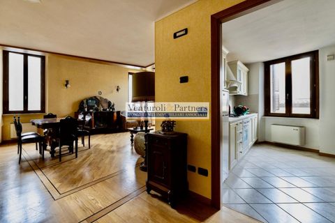 Lejlighed i Salo, Brescia, Salo - € 430.000 | Ref: ASA610 - foto 5