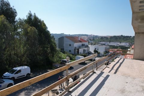Villa a Matacaes, Lisbon, Matacaes - € 675.000 | Ref: PTC20260102.2 - foto 7